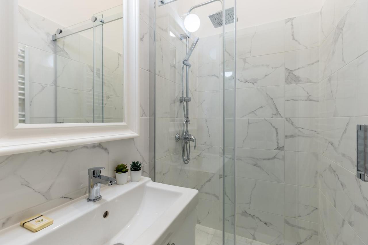 W33 - Prime Location - Comfortable Quality Apartments By Bqa بودابست المظهر الخارجي الصورة